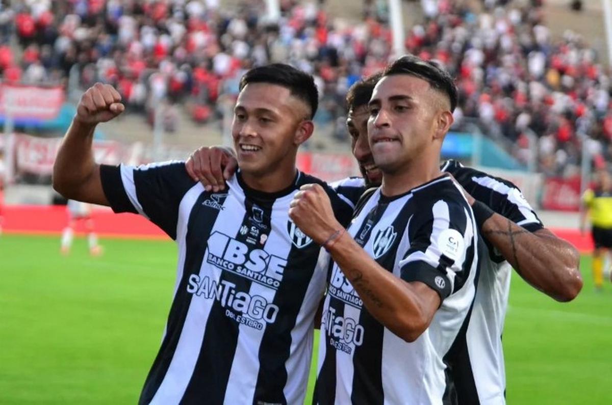 Central Córdoba se lo dio vuelta a Huracán y se convirtió en el primer finalista de la Copa Argentina