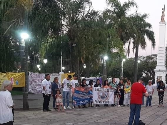 En Plaza Mitre recordaron a Loan al cumplirse 5 meses de su desaparición
