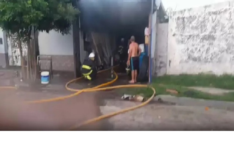 FEROZ INCENDIO EN FM IDEAL DE GOYA