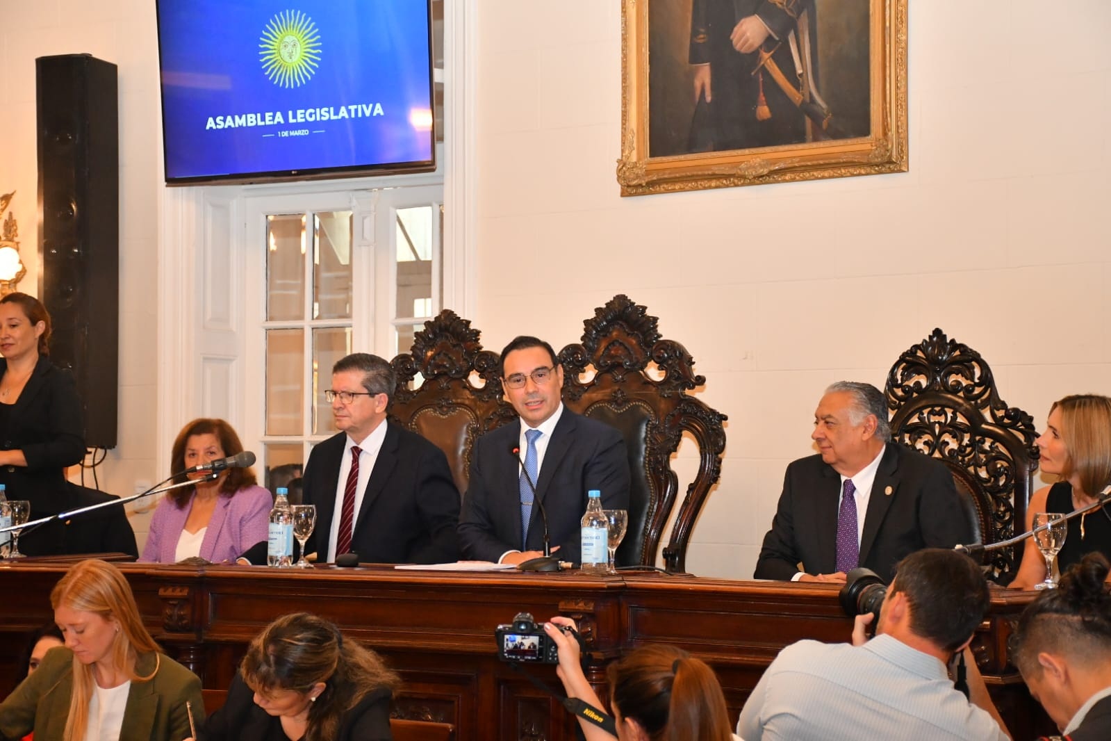 Valdés reconoció como necesaria la responsabilidad fiscal en el país, pero sin que el Estado abandone su rol social