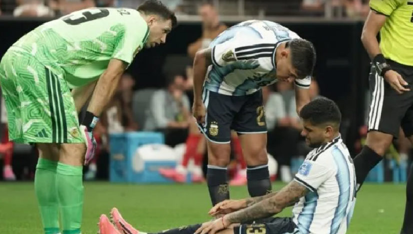 Qué tiene Cuti Romero: salió lesionado ante Austria y preocupa a la Selección Argentina