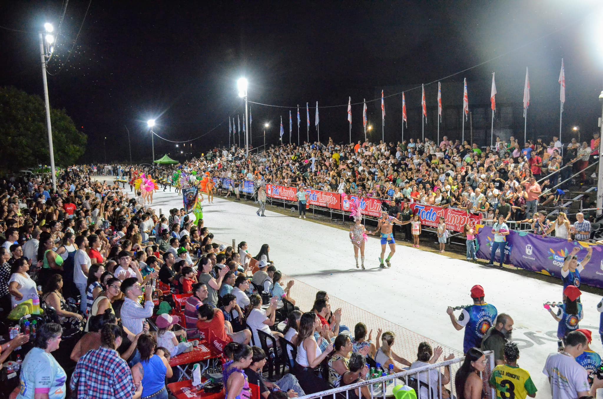 EN VIVO: SEGUÍ LA TRANSMISIÓN DE LA TERCERA NOCHE DE LOS CARNAVALES GOYANOS