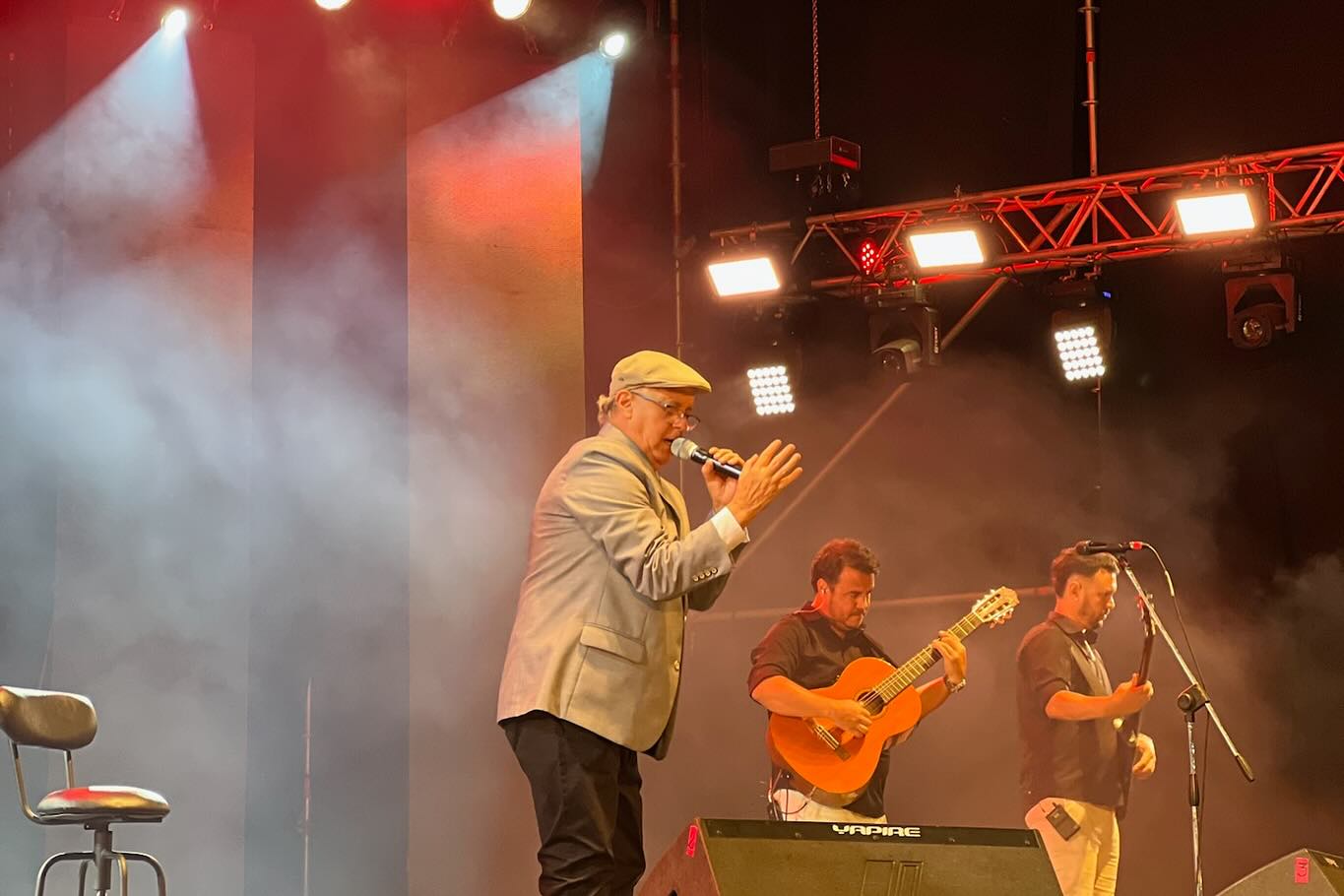 "ESTA ES LA FIESTA DEL CHAMAMÉ": EL "BOCHA" SHERIDAN CUESTIONÓ LA INCLUSIÓN DE OTROS GÉNEROS