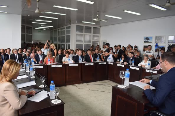El HCD declaró “Ciudadano Ilustre” de Goya al futbolista “Pancho” Sa e impuso el nombre “Coqui” Correa al SUM de Costa Surubí
