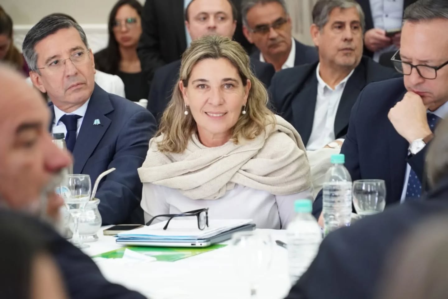 La Ministra de Turismo estuvo presente junto a su equipo en la gran cena y entrega de premios a pescadores