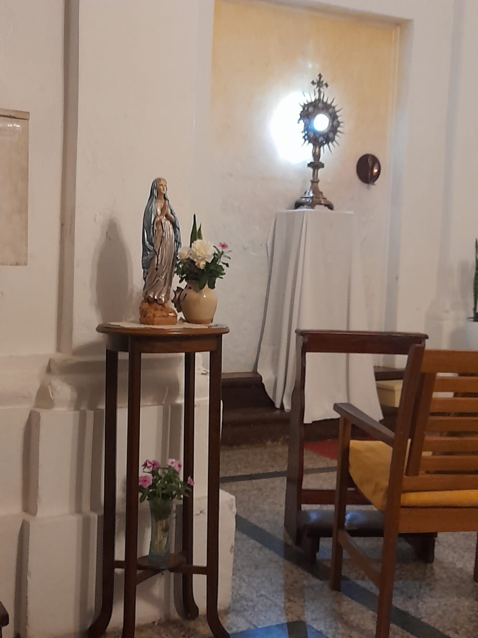 ROBO EN CATEDRAL DE GOYA: SE LLEVARON LA VIRGEN INMACULADA DE LA CAPILLA DE LA ADORACIÓN PERPETUA