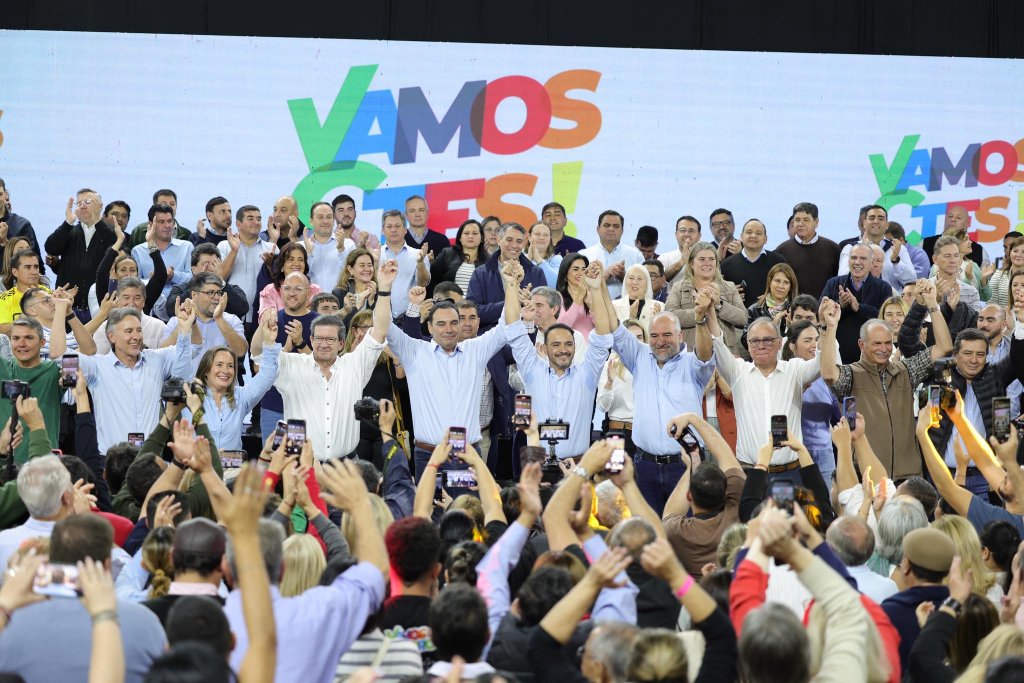 GOYA: LA ALIANZA "VAMOS CORRIENTES" PRESENTA SUS CANDIDATOS PARA LAS PRÓXIMAS ELECCIONES