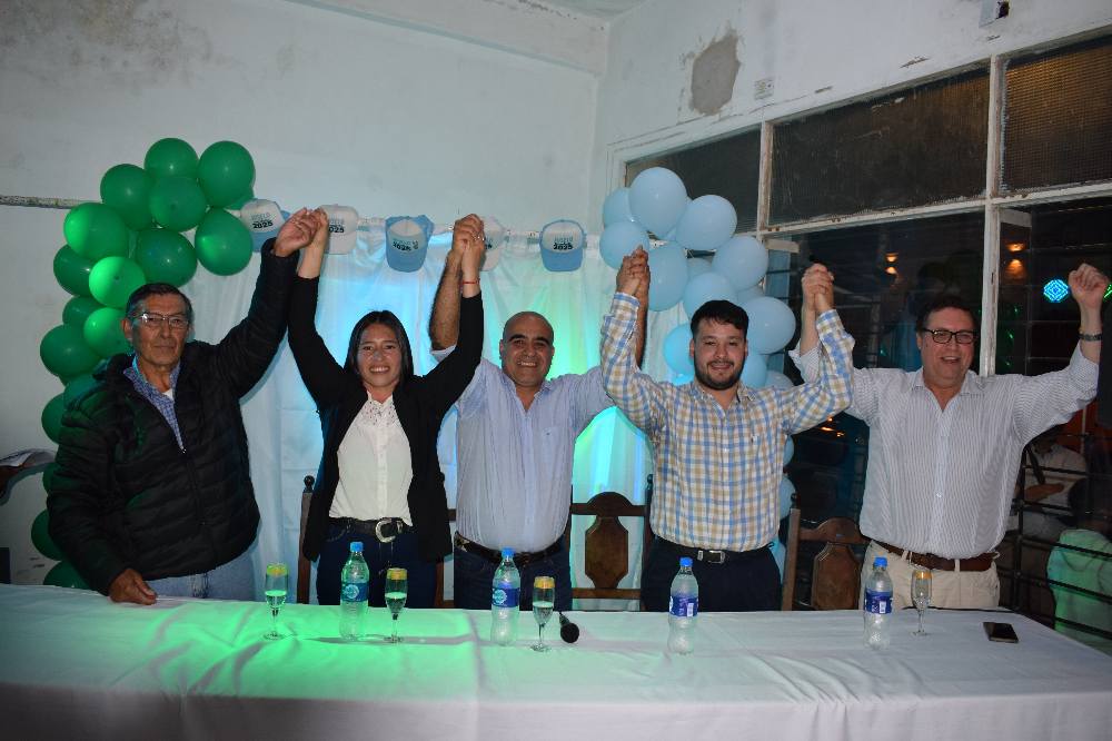 PJ DE LAVALLE: EL CANDIDATO A INTENDENTE JOSELO ALARCÓN PROMETIÓ UN MUNICIPIO DE PUERTAS ABIERTAS