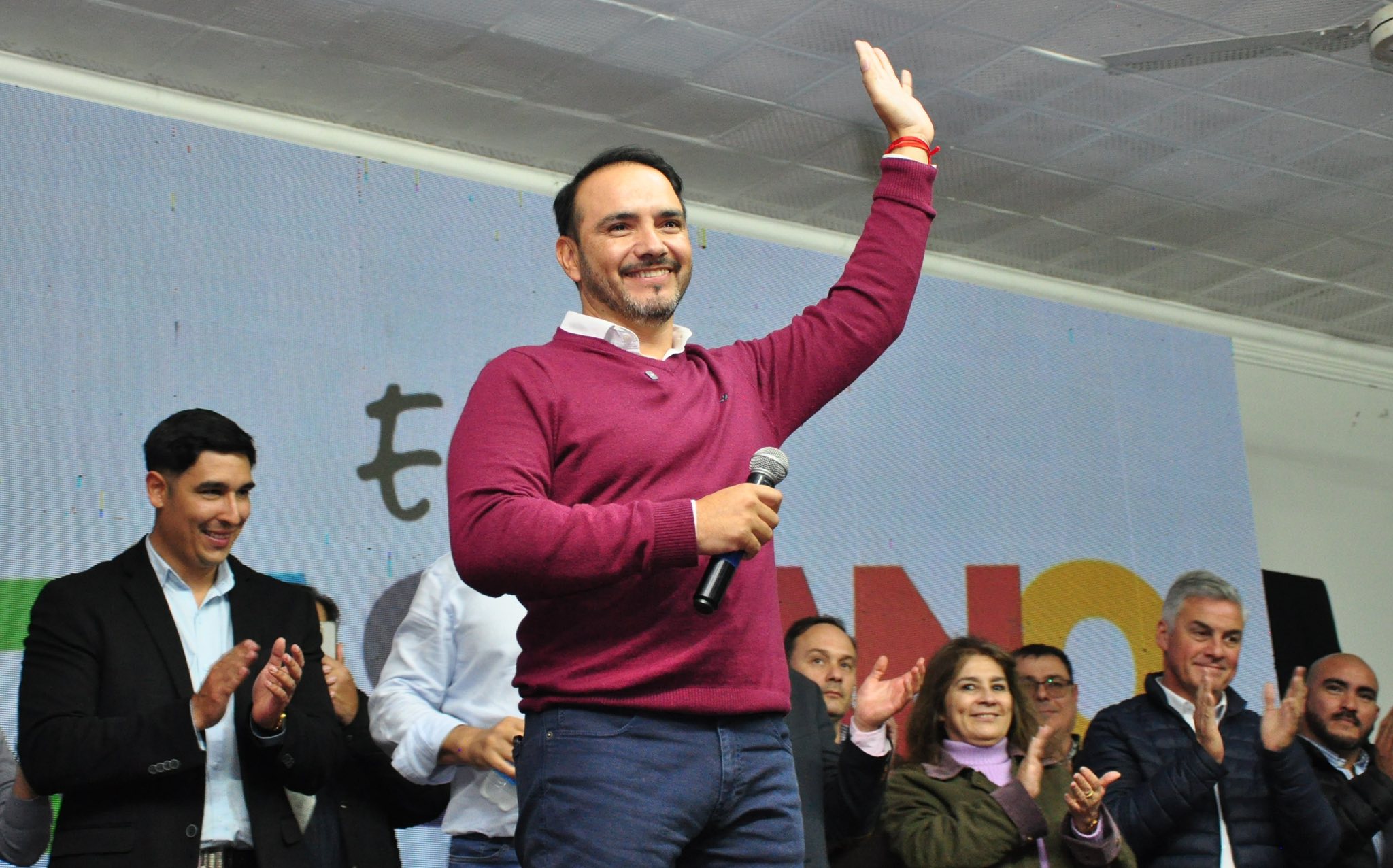 Juan Pablo Valdés garantizó mejoras salariales: "La Provincia no está quebrada, está ordenada"