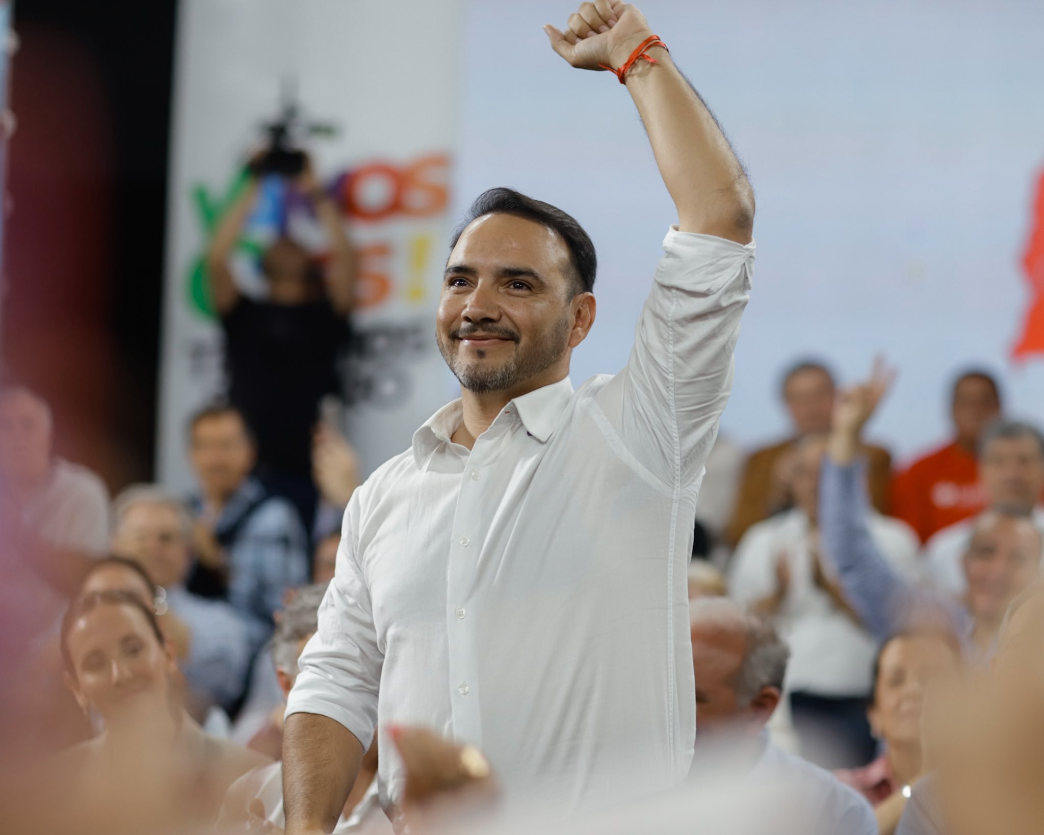 JUAN PABLO VALDÉS GANA LA GOBERNACIÓN DE CORRIENTES EN PRIMERA VUELTA CON MÁS DEL 52% DE LOS VOTOS