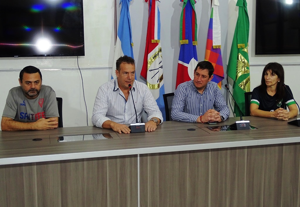 Amistoso internacional de Voley "Las Panteritas" jugarán en Reconquista