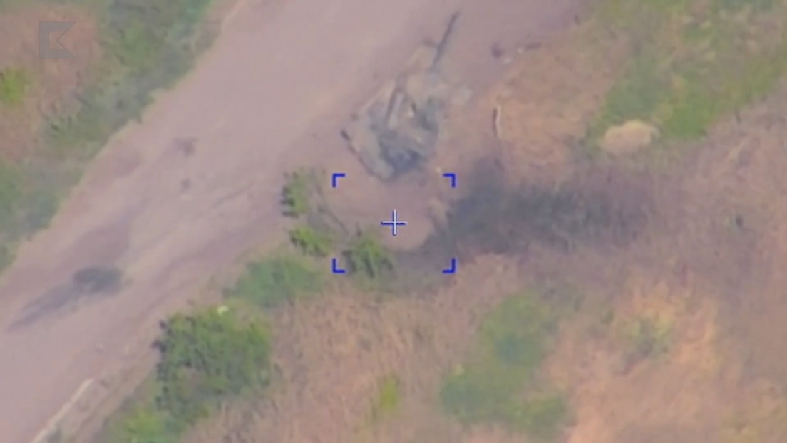 RUSIA DESTRUYE OTRO ABRAMS EN UCRANIA, ESTA VEZ CON UN PROYECTIL GUIADO DE ARTILLERÍA