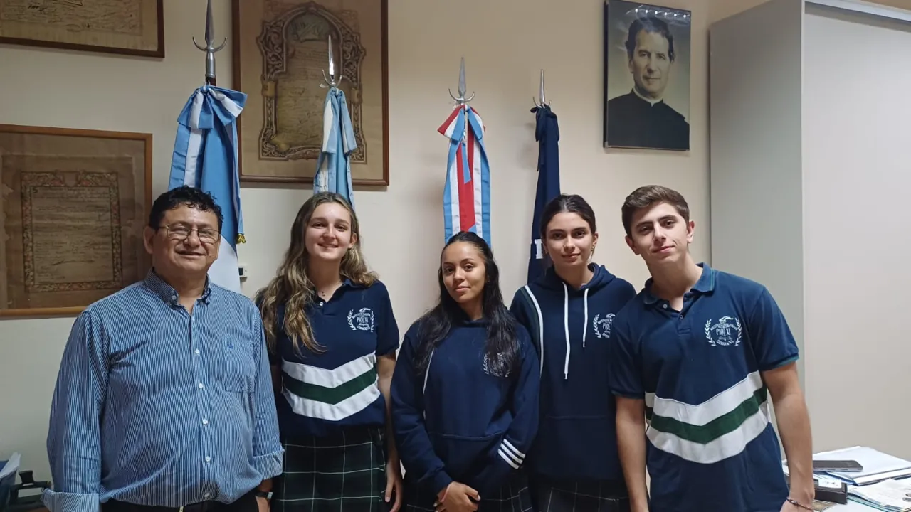 Corrientes: estudiantes fueron premiados por crear un detector de drogas en bebidas.