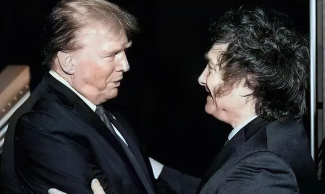 Javier Milei viaja a Estados Unidos, donde espera una nueva foto con Donald Trump