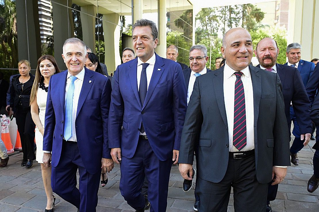 SERGIO MASSA: “VIENE UNA NUEVA ETAPA CON UN GOBIERNO DE UNIDAD NACIONAL”