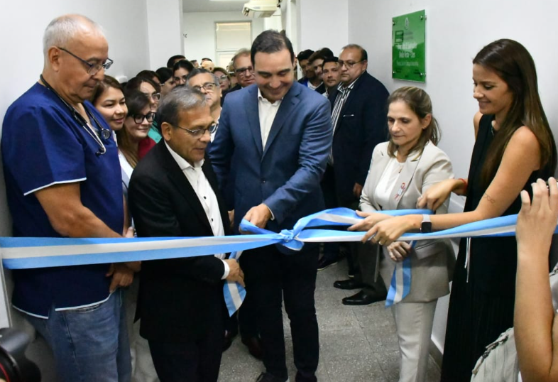 En Bella Vista, Valdés inauguró Unidad de Terapia Intensiva y valoró "el esfuerzo de los médicos correntinos"