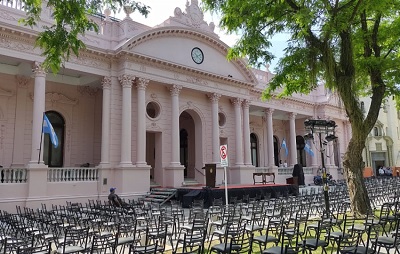 A las 11 jura el nuevo Gabinete de Gustavo Valdés