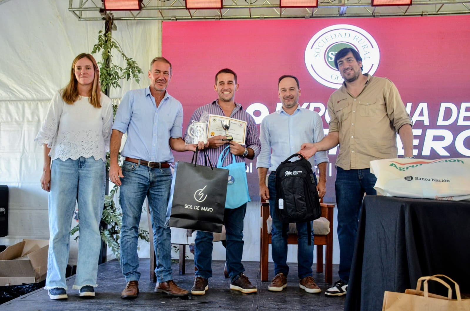 INTENDENTE HORMAECHEA ASISTIÓ A LA INAUGURACIÓN DE LA EXPO FERIA DEL TERNERO EN GOYA