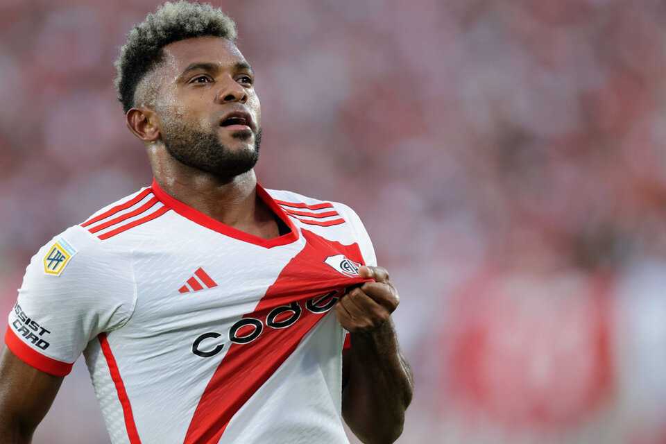 River Gano 2 a 0 ante Libertad para clasificar a octavos de la Copa Libertadores y al Mundial de Clubes