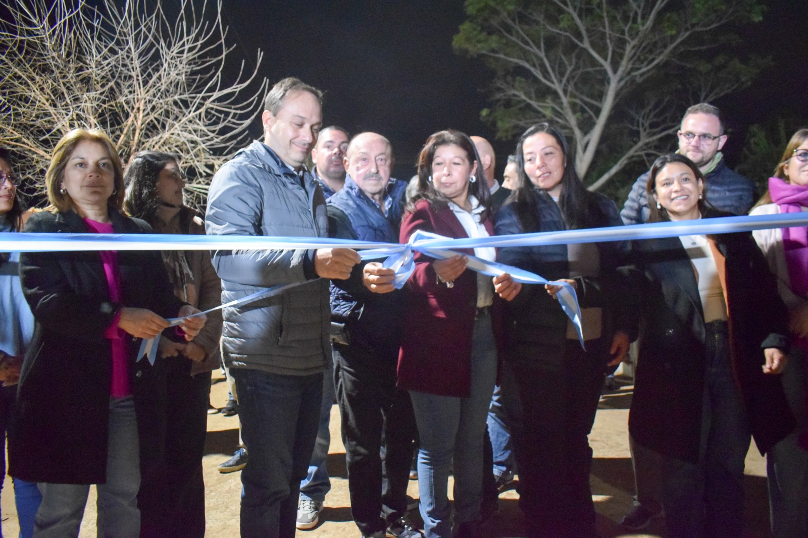 BARRIO COSTA DEL PARANÁ: INTENDENTE HORMAECHEA Y VECINOS INAUGURAN OBRA DEL PROGRAMA “MITA Y MITA”