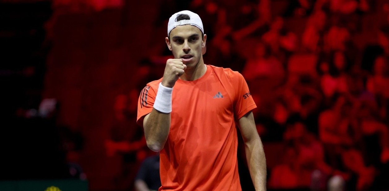 TENIS:  Cerundolo venció a Ruud en el estreno de la Laver Cup