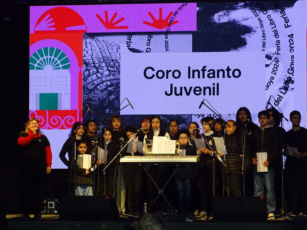 CORO INFANTO JUVENIL
