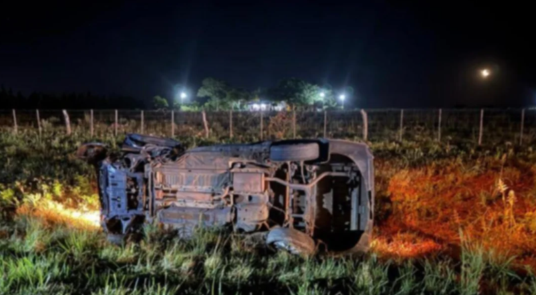 Accidente fatal en Corrientes: un conductor muerto en el choque de dos camionetas