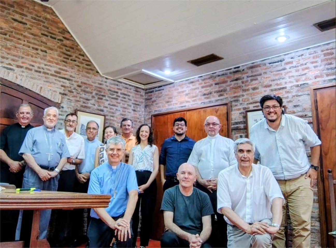 "CUANDO UN JOVEN ES ESCUCHADO, FLORECE UNA VIDA": MONSEÑOR CANECIN PARTICIPÓ DE LA REUNIÓN DE LOS OBISPOS DEL NEA