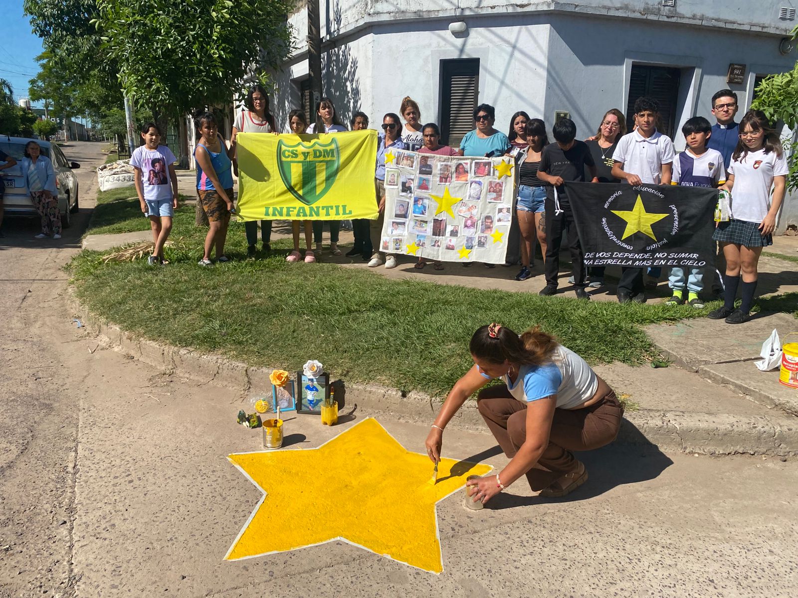 FUNDACIÓN ESTRELLAS AMARILLAS PINTÓ LA ESTRELLA NÚMERO 60