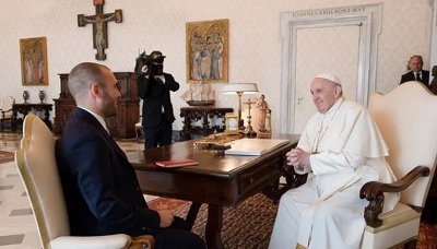 El papa Francisco nombró a Martín Guzmán miembro de la Academia Pontificia de Ciencias Sociales