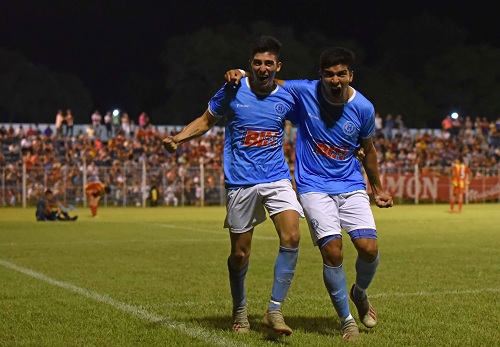 En su casa, Huracán derrotó 2-0 a San Ramón y se quedó con la primera final