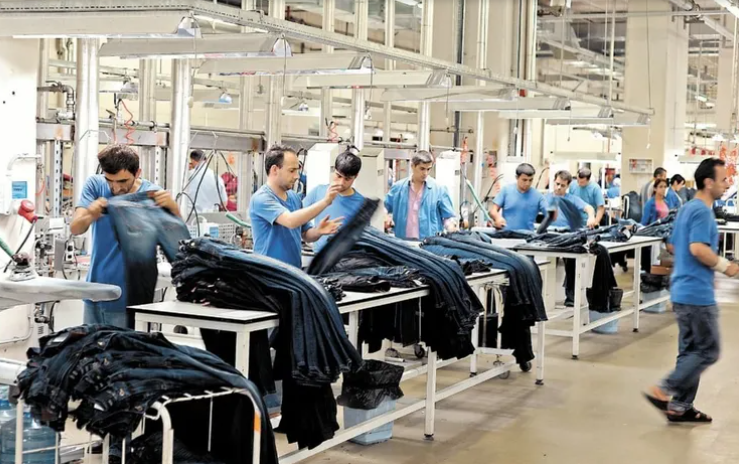 Se agrava la crisis en la industria textil: la producción cayó un 18% y se perdieron 5.000 empleos en un año