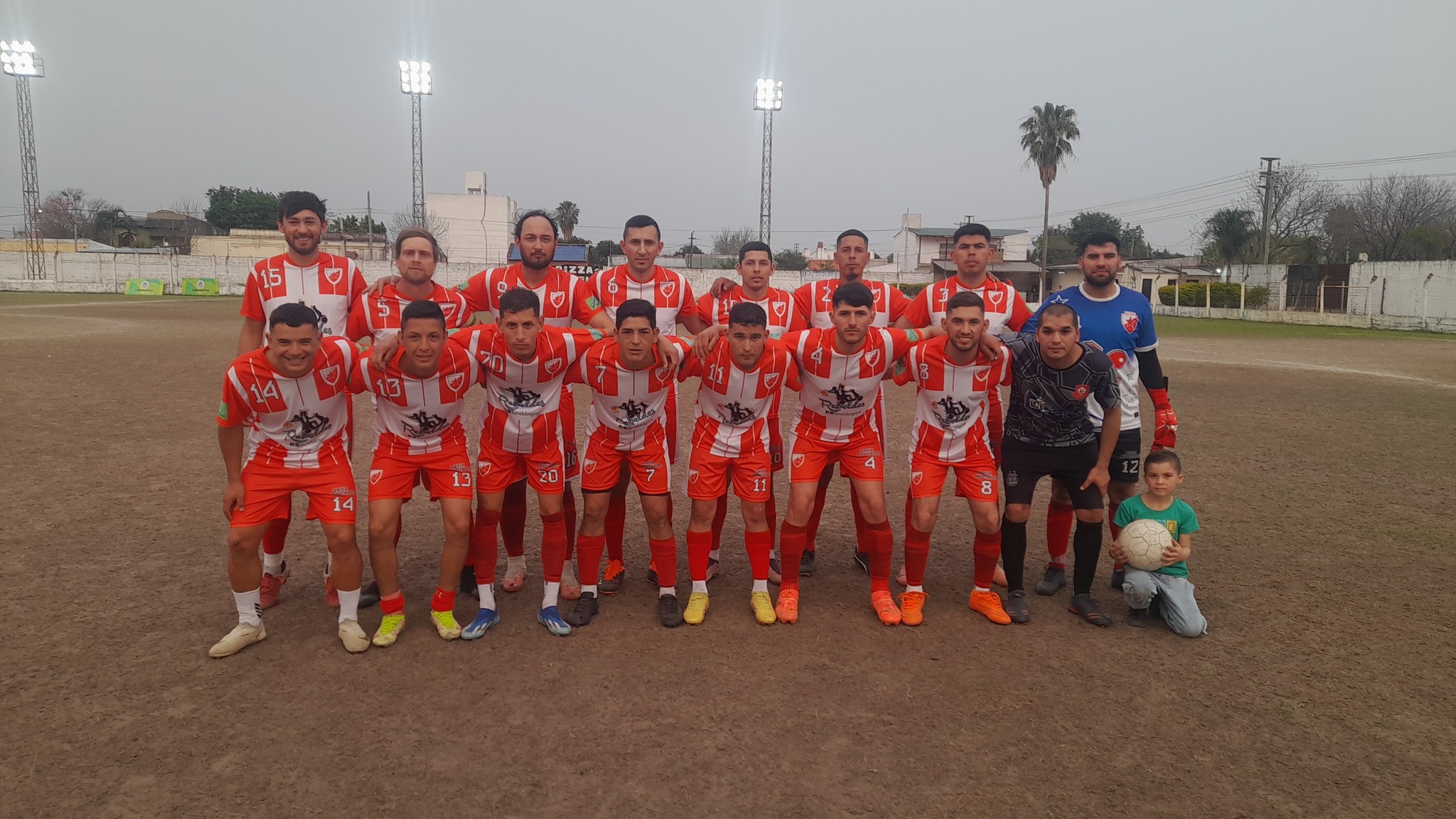 PRIMERA FINAL DEL FÚTBOL RURAL: LAS ESTRELLAS VS. SAN FRANCISCO ESTE DOMINGO EN LA CANCHA DE HURACÁN