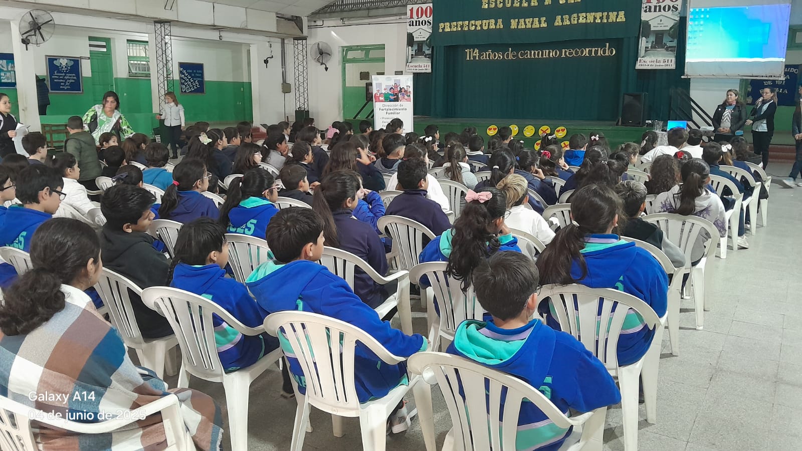 FORTALECIMIENTO FAMILIAR BRINDÓ UNA CHARLA SOBRE EMOCIONES EN LA ESCUELA N° 511
