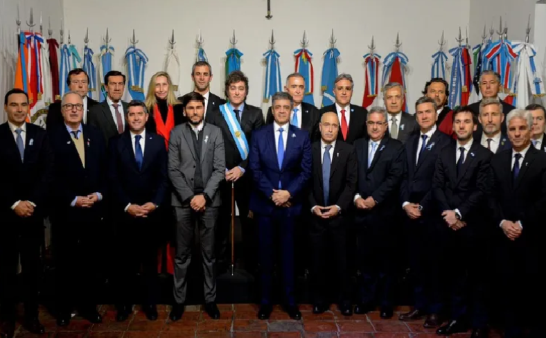 Tras la propuesta del Gobierno, los gobernadores aguardan un llamado formal desde la Casa Rosada