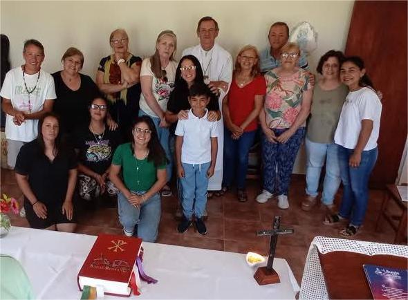 Monseñor Canecín visitó la Fazenda de la Esperanza