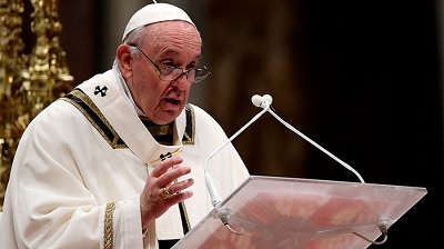 Francisco pidió más fraternidad entre religiones: "O somos hermanos o todo se derrumba"