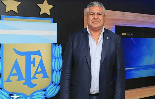 La AFA definió cómo se jugará el fútbol argentino en 2025: habrá dos Copas de la Liga y vuelven los descensos