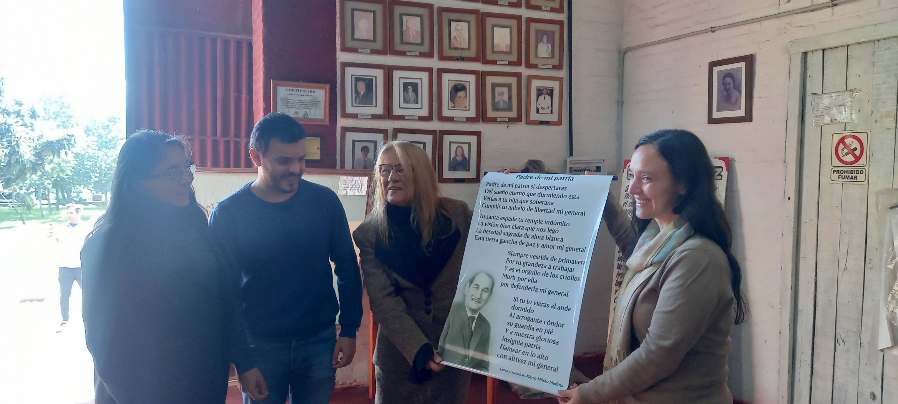  HIJA DE MARIO MILLÁN MEDINA VISITA EL MUSEO SANMARTINIANO