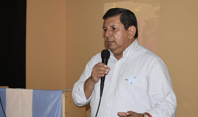 Santa Lucía: Villordo anunció aumento salarial de 20% y plus de $10 mil