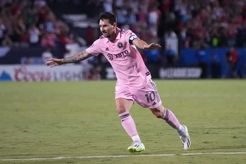 Con otra actuación memorable de Lionel Messi, Inter Miami eliminó por penales a FC Dallas y avanzó a los cuartos de final de la Leagues Cup