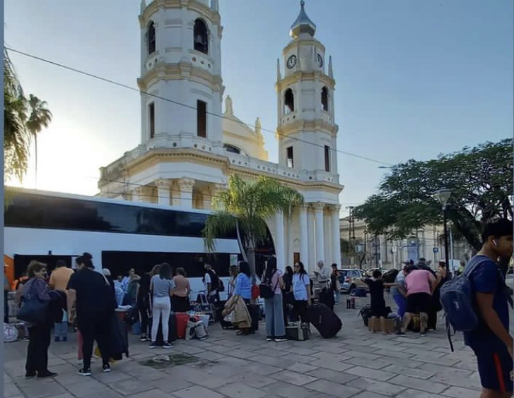 EMPRENDEDORES DE GOYA VIAJARON A METAN A EXPONER Y VENDER SUS PRODUCTOS Y ARTESANIAS