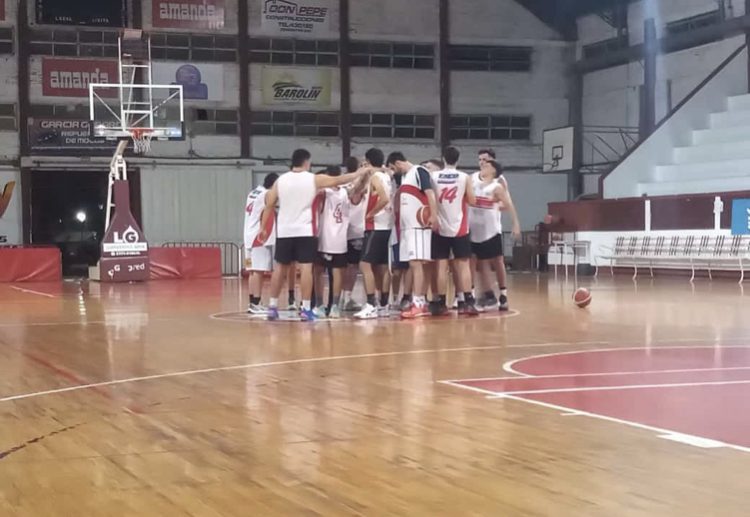 LIGA FEDERAL DE BASQUET: Unión emprende viaje para enfrentarse a Atlético Saladas