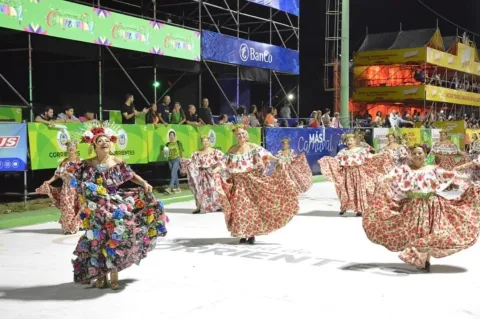 En decadencia: el Carnaval, un lujo cada vez más lejos de las familias de Corrientes