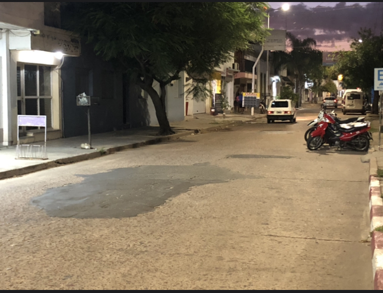 Un tramo problemático: el dilema de arreglar la calle 25 de Mayo