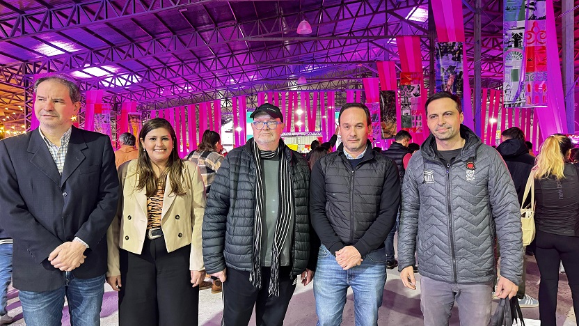  VILLA CARLOS PAZ TUVO PRESENCIA EN LA FERIA DEL LIBRO DE GOYA