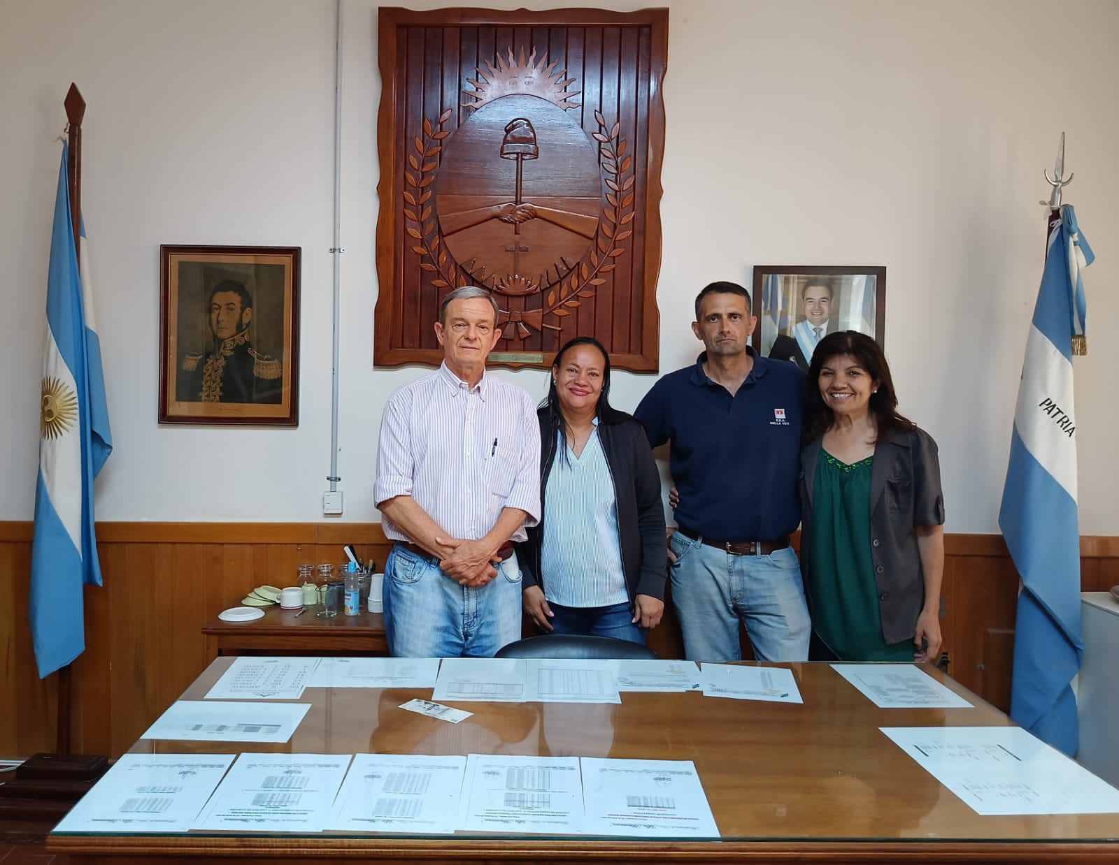 EL INTERVENTOR DEL IPT RECIBIÓ A MAESTRA ARMADORA DE HABANO DE LA REPÚBLICA DOMINICANA DE VISITA EN GOYA