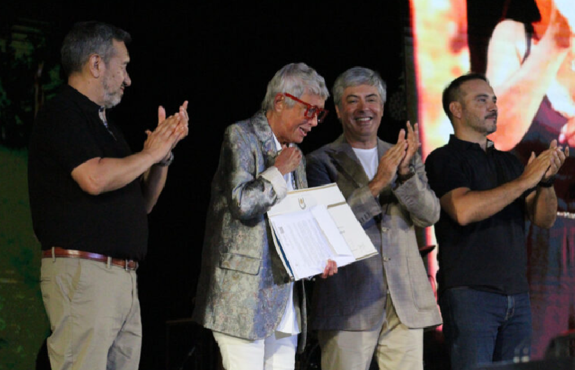 Chamamé, multitud y emoción: la UNNE distinguió a Teresa Parodi como Doctora Honoris Causa