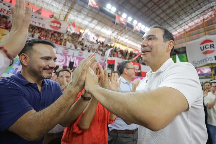 Juan Pablo Valdés: "Los liderazgos políticos no se discuten con chiquilinadas en la Justicia".