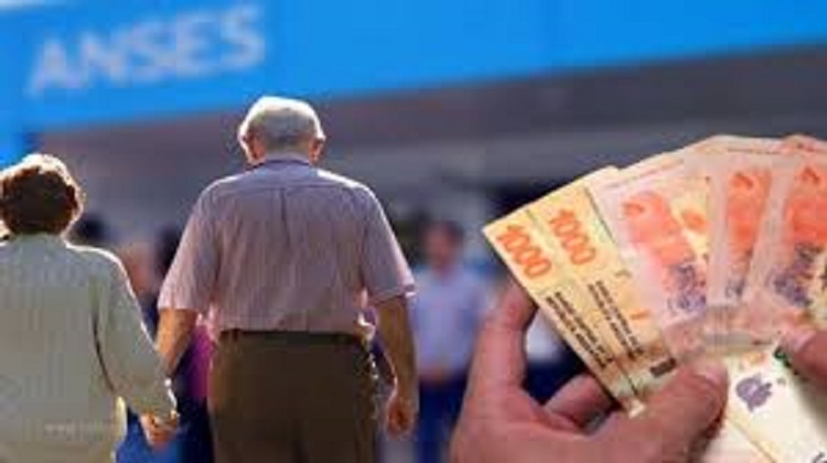 ES OFICIAL: EL GOBIERNO PAGARÁ UN BONO DE $70 MIL A JUBILADOS EN JULIO
